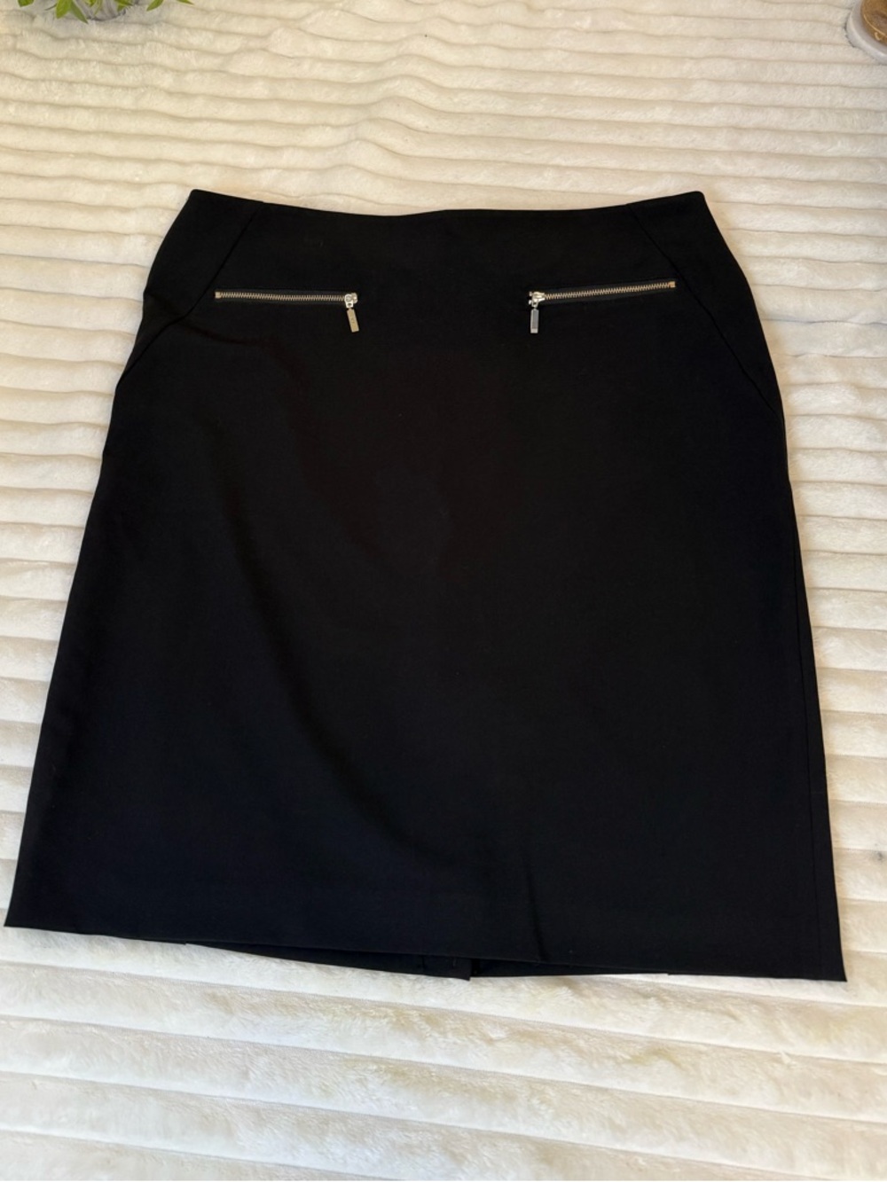 Tommy Hilfiger black skirt size 16